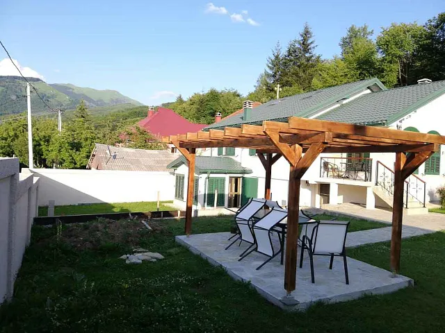 Three-storey house in a mountain paradise in Kolasin